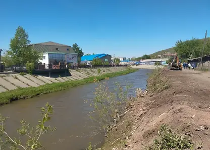 В Красноярске обсудили ход благоустройства парка «Гвардейский» и набережной Качи