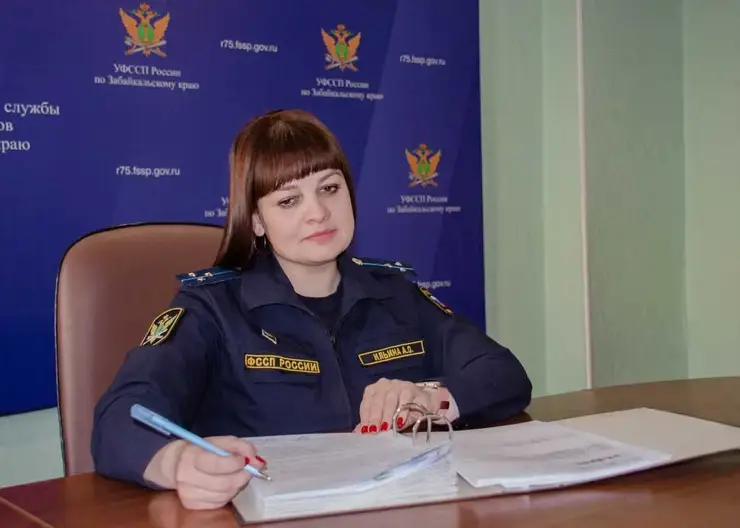 Пострадавшая в авиакатастрофе жительница Забайкалья через приставов добилась страховых выплат от авиакомпании