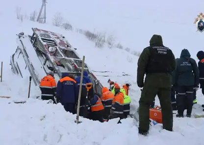 Лавина накрыла двух человек на Камчатке на территории Агинского месторождения: один погиб, второго обнаружили этим утром