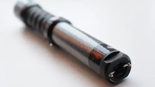 Школьника ударило током на перемене в Омской области