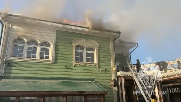 В центре Иркутска загорелось кафе