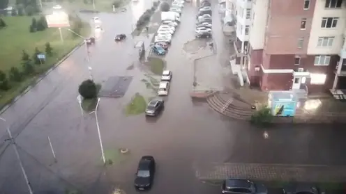 Вода лилась стеной: месячная норма осадков обрушилась на Красноярск за сутки
