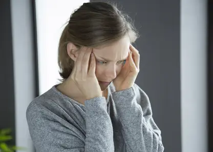 Мигрень: симптомы, причины и важность своевременного лечения – объясняет невролог Пироговского университета