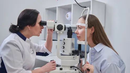 Как восстановить зрение до 100%: офтальмологи о современных возможностях лазерной коррекции