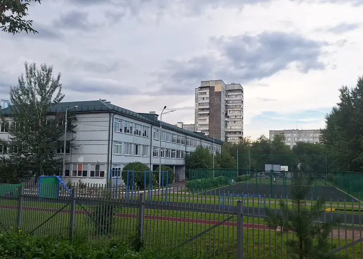 В Томске растет число школ с односменным обучением