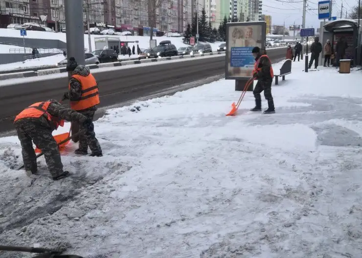 Ночью на Красноярск обрушился мощный снегопад