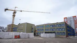 Крупнейшую на правобережье Красноярска школу планируют достроить и запустить уже к 1 сентября этого года