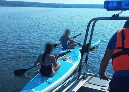 «Заплыли далеко и сильно устали»: две девочки потерялись во время водной прогулки на сапах в Красноярском крае