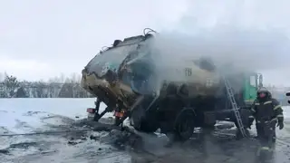 Пожар из‑за горячей золы: в Иланском загорелся мусоровоз
