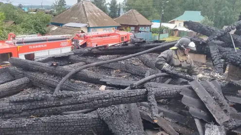 17 пожаров потушили в Красноярском крае за минувшие сутки (видео)