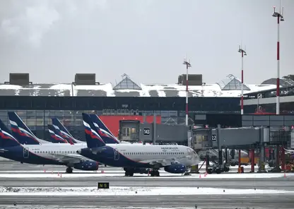 В красноярском аэропорту на 13 часов задерживается рейс на Пхукет
