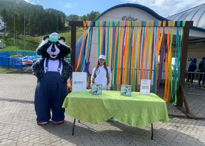 Участники фестиваля «Поющие Столбы» в Красноярске научились правильно сортировать отходы