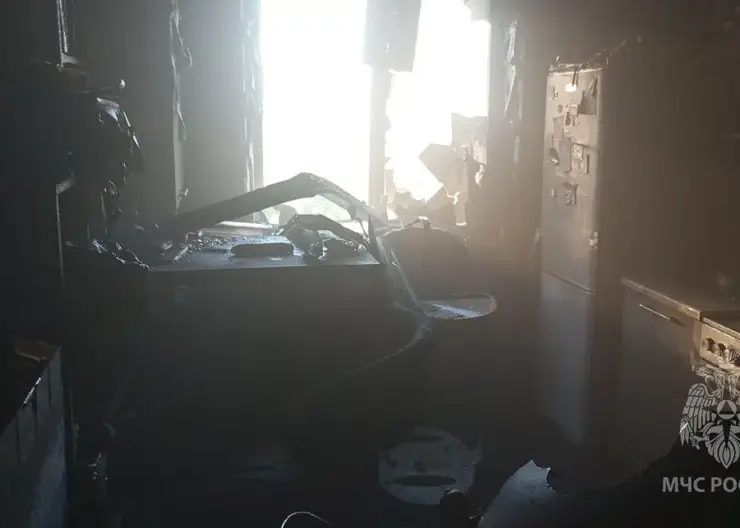 В Красноярском крае за сутки потушено 11 пожаров, один человек пострадал