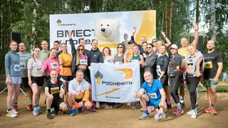 Красноярские нефтяники отметили профессиональный праздник массовым забегом Красноярские нефтяники отметили профессиональный праздник массовым забегом