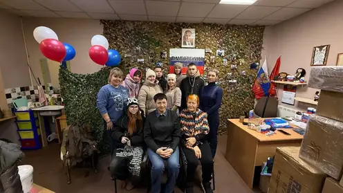 Из Красноярского края отправили очередную партию гуманитарной помощи бойцам в зону СВО