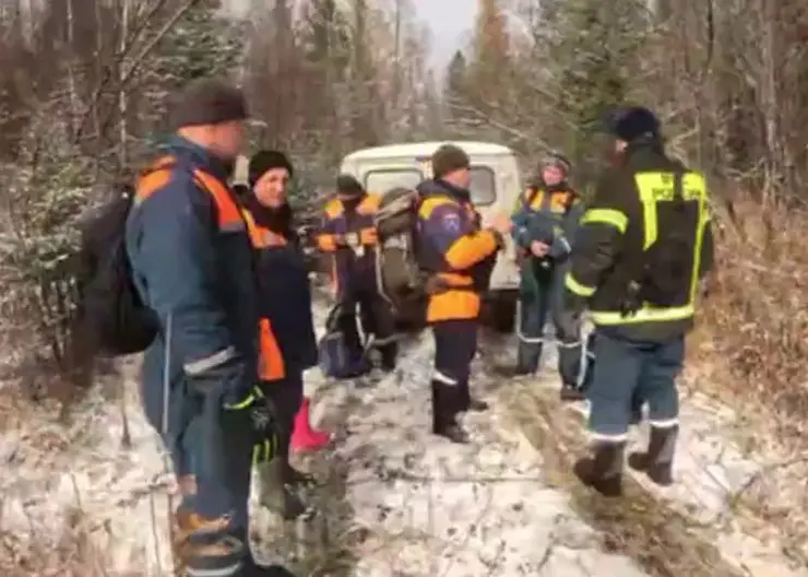 В районе горы Буратинка установили мобильную вышку для поиска пропавшей семьи Усольцевых в Красноярском крае