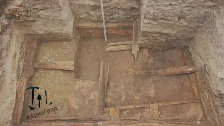 В Красноярске на месте строительства метро археологи нашли усадьбу