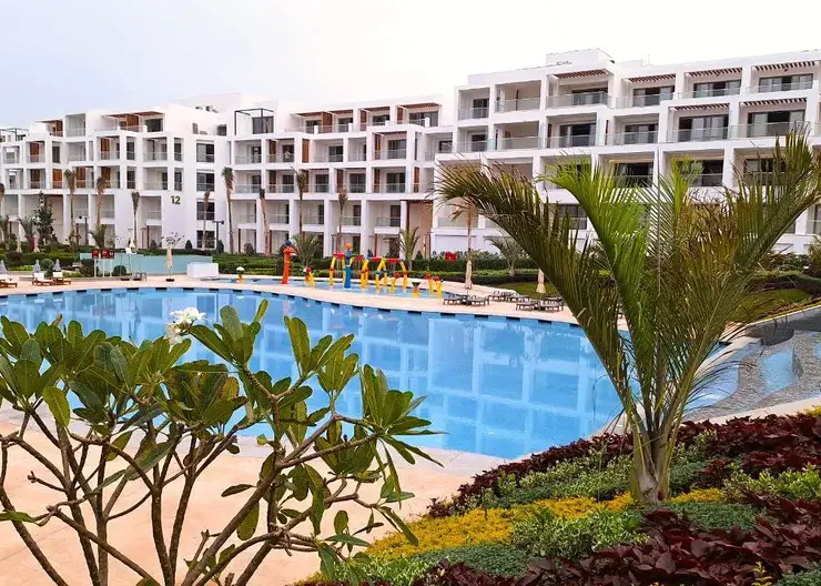 Wi-Fi ловит даже на пляже, а море тёплое: что ждать от отелей 5 звезд в Египте