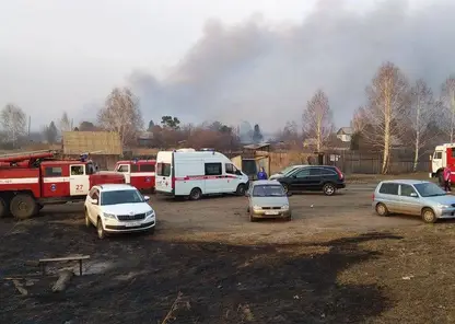 Спасатели Красноярского края рассказали о пожаре в Канском дачном поселке