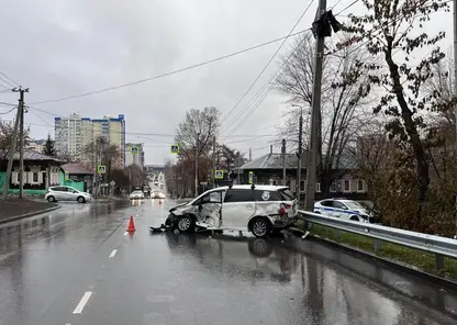 В Иркутске полицейская машина попала в ДТП, есть пострадавший