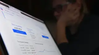 Долги за ЖКХ начнут онлайн взыскивать с россиян с 2027 года