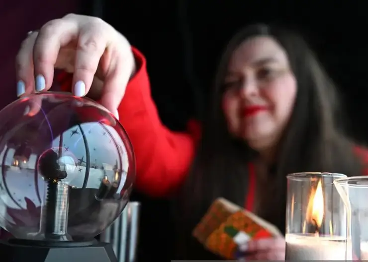 Более 350 тысяч лишилась жительница Хакасии: она воспользовалась услугами Интернет-целительницы