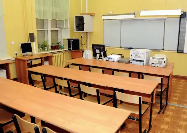 Почти полторы тысячи кузбасских школьников переведены на дистанционное обучение из-за вспышки ОРВИ и внебольничной пневмонии