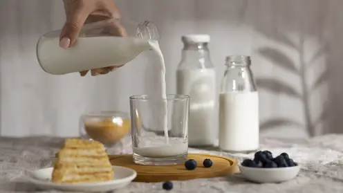 Роспотребнадзор разъяснил красноярцам ключевые отличия молока