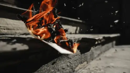 В Красноярске обиженный возлюбленный спалил дачу бывшей девушки