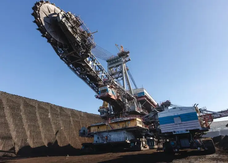 Красноярские предприятия СУЭК досрочно выполнили годовой план по добыче угля