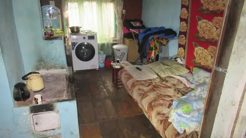 На Алтае 38-летний мужчина из-за ревности забил сожительницу топором