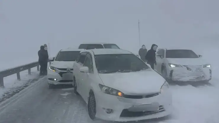 На трассе в Забайкалье столкнулись 11 автомобилей