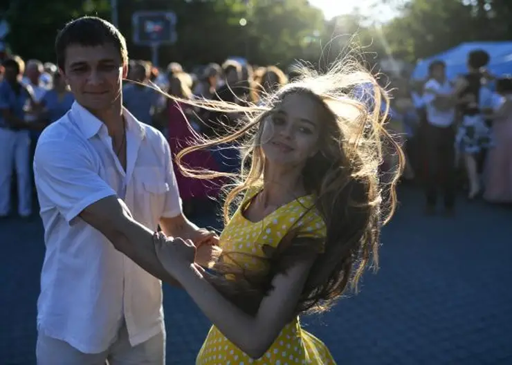 В Томске не будет общегородского бала выпускников