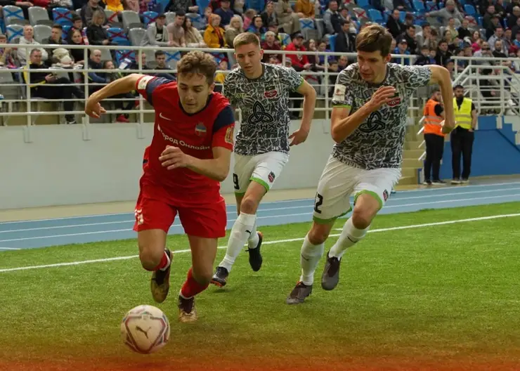 Футбольный клуб «Енисей» победил на домашней арене «Нефтехимик»