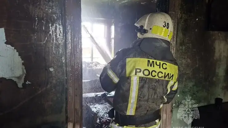 За сутки в Красноярском крае ликвидировали 14 пожаров: погиб 1 человек