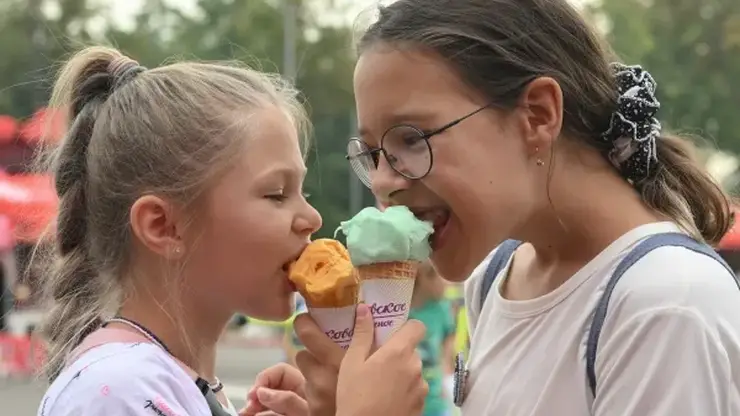 Спасаемся от жары вкусно и сладко: топ-5 заведений Красноярска с мороженым
