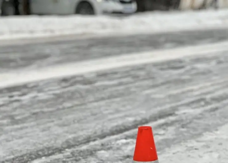 В Красноярском крае в ДТП с участием пассажирского автобуса погибли четыре человека