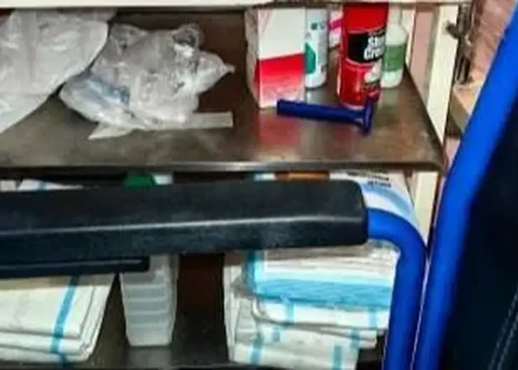 Нелегальный пансионат, ставивший уколы без лицензии, закрыли в Красноярске