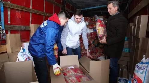 Из Красноярского края на Донбасс отправится гуманитарную помощь