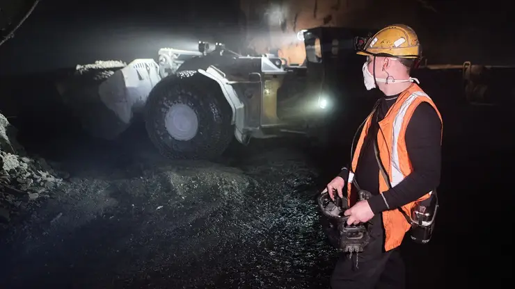 Пласт богатой руды впервые вскрыли на руднике «Скалистый» в шахте «Глубокая»