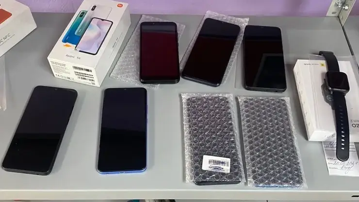 В Ужуре ломбард маскировался под комиссионный магазин: после проверки прокуратуры деятельность прекращена