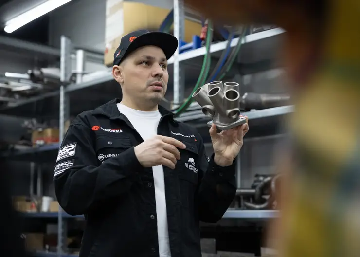 «Для себя ставлю планку до 50 лет точно»: красноярский автогонщик Георгий Чивчян рассказал, почему дрифт не даёт ему заскучать