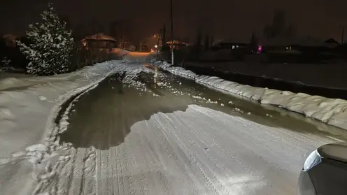 В Красноярском крае вода поднялась в реке под Енисейском