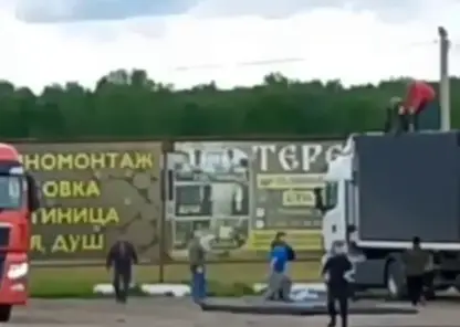 Мужчин, которые камнями сбивали дроны в Иркутской области, наградят по поручению губернатора