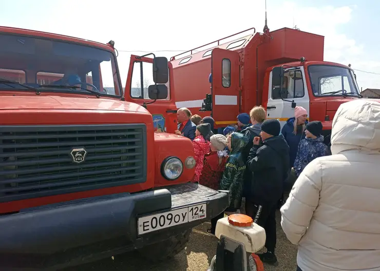 Более 200 жителей присоединились к акции «Лесопожарный автопатруль» на юге края