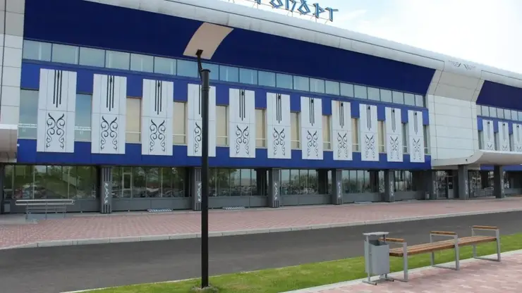 Директор аэропорта Абакана предстанет перед судом по обвинению во взятках