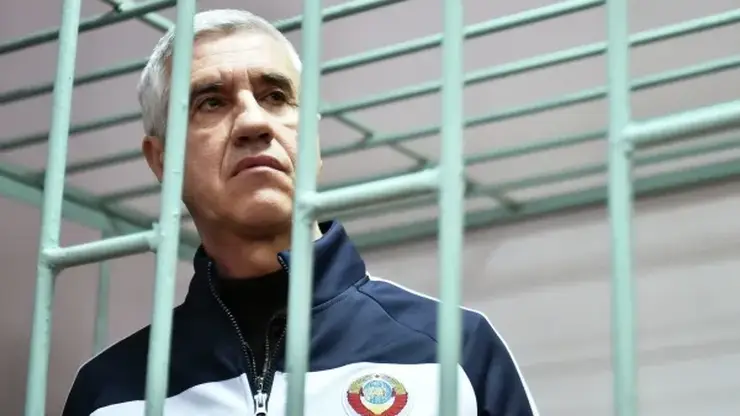 Верховный суд отклонил жалобы на приговоры красноярского бизнесмена Анатолия Быкова