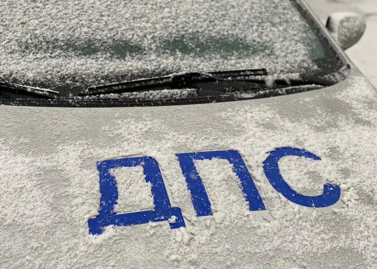 В Ачинске автоинспекторы задержали пьяного водителя на угнанном автомобиле