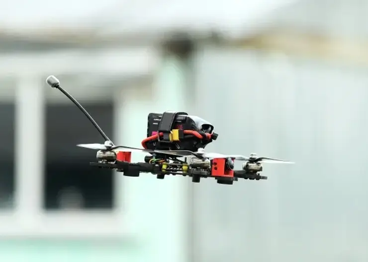 Жителя Оренбурга оштрафовали за полеты над Канском без разрешения