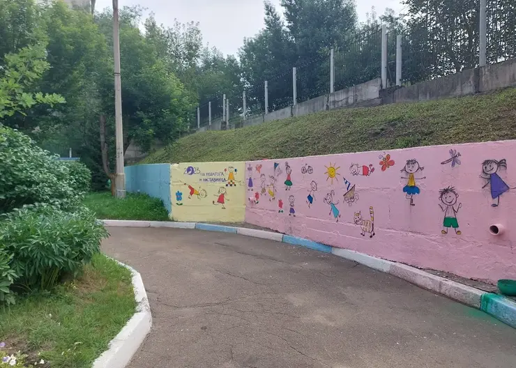 В трех районах Красноярска в этом году отремонтируют 8 подпорных стен